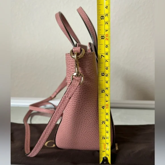 Gucci Swing Mini Crossbody Bag – Light Pink - Picture 14 of 16